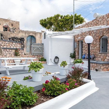 Serenity Houses Pyrgos Kallistis Exterior photo