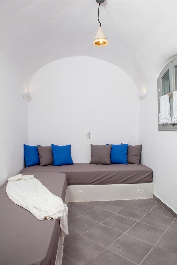 Serenity Houses Pyrgos Kallistis Exterior photo